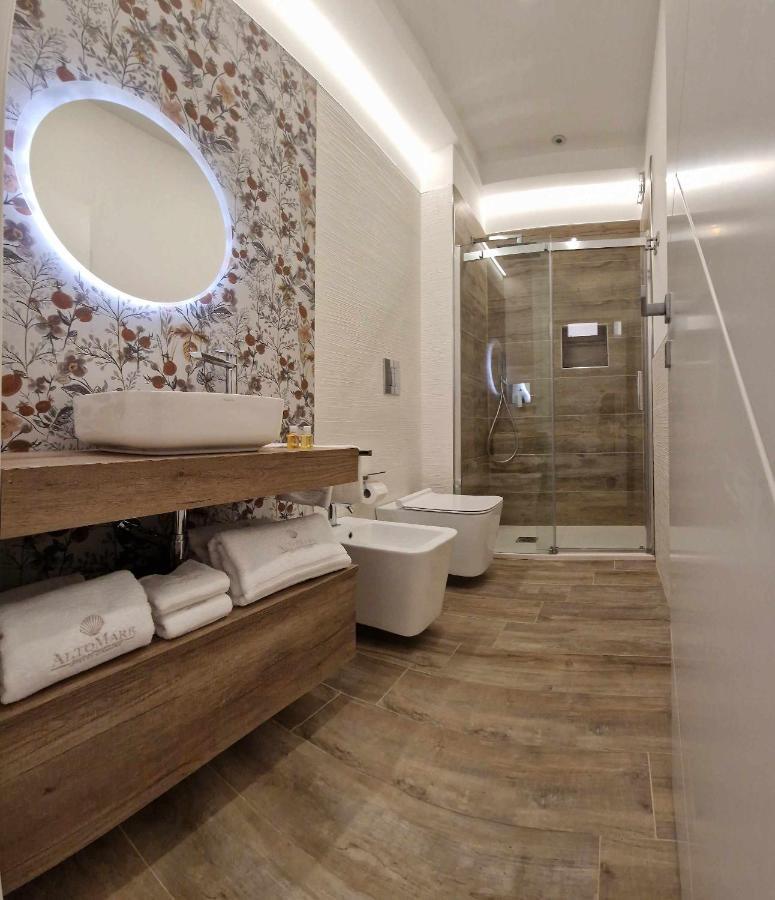 BeB Altomare Bed & Breakfast LMP Exterior foto